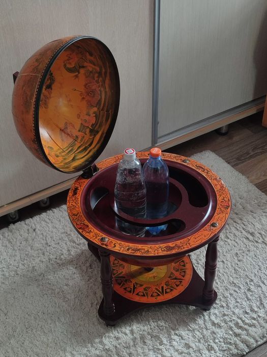 Бар-глобус (для напитков)