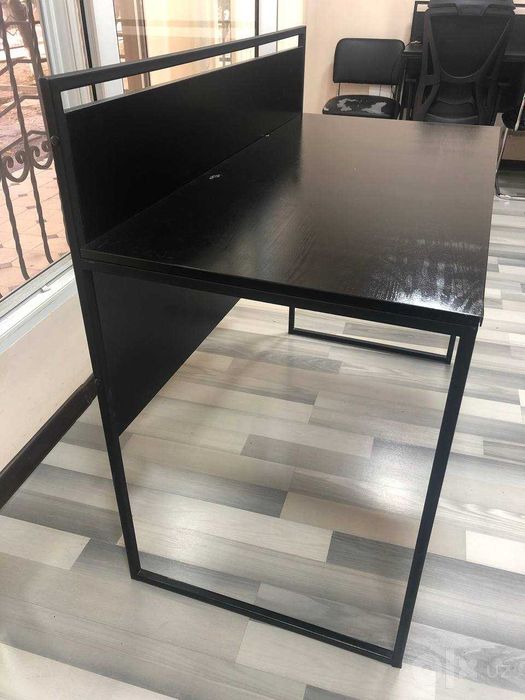 Loft uslubidagi stollar 4 ta / Столы в стиле лофт 4 шт