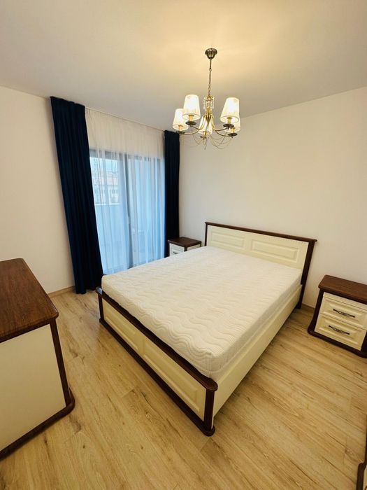 Inchiriez apartament ultracentral 2 camere