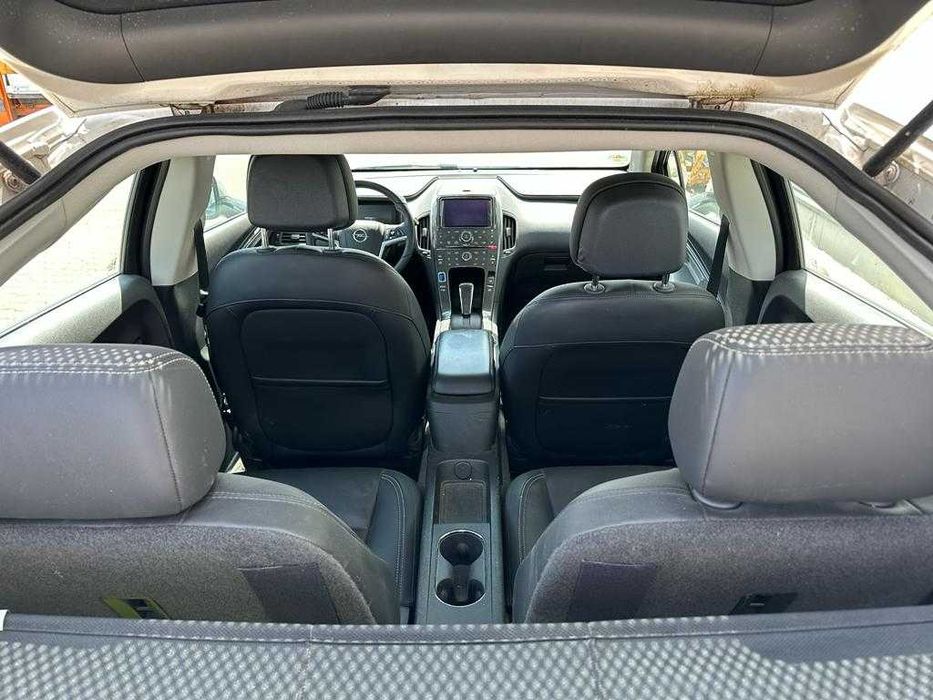 Vand Autoturism Opel Ampera 75000 km Real!!