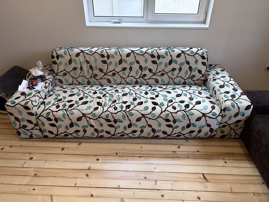 Два дивана - Италия