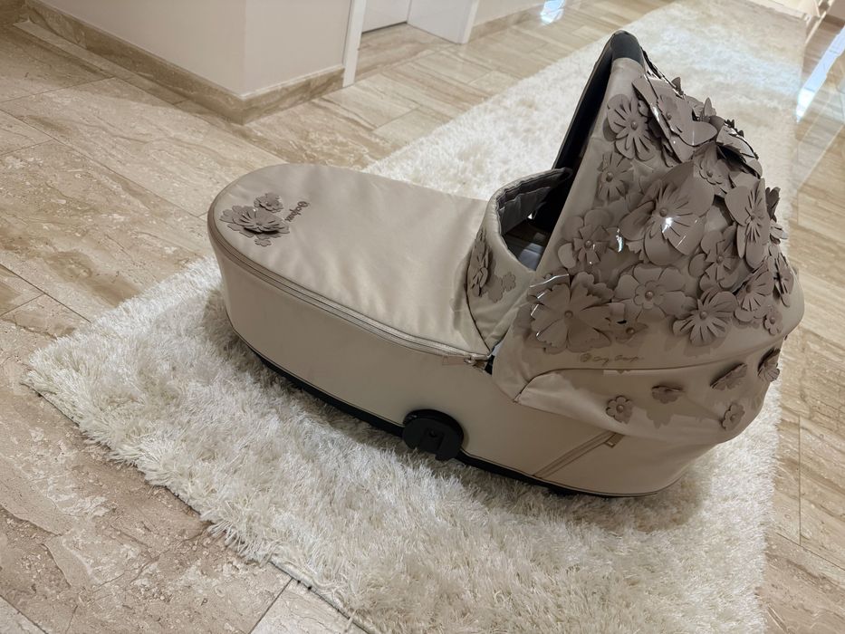 Кош за новородено Cybex Mios Lux New Generation SIMPLY FLOWERS