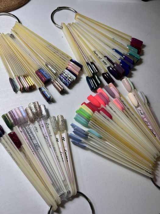 Продам материал для работы маникюра,ногтей