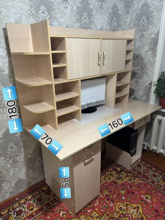 Письменный стол ЛДСП холати яхши.