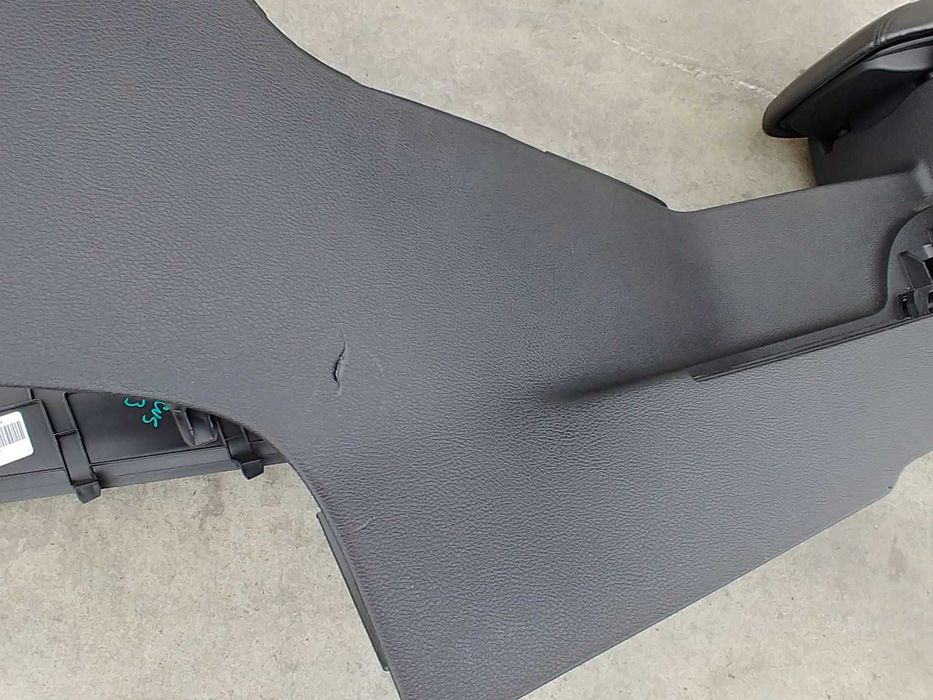 cotiera consola centrala ford focus 3 scurt