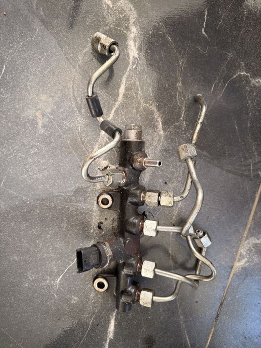 Vand accesorii motor 1,5 dci