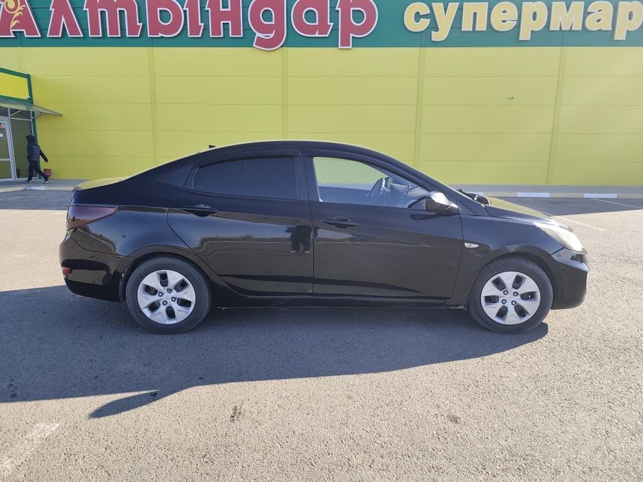 Hyundai Solaris 2013