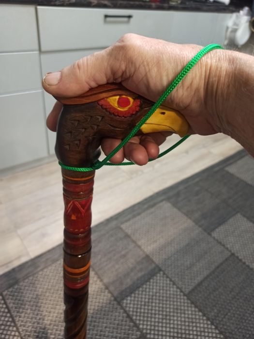 Трости опорные резные