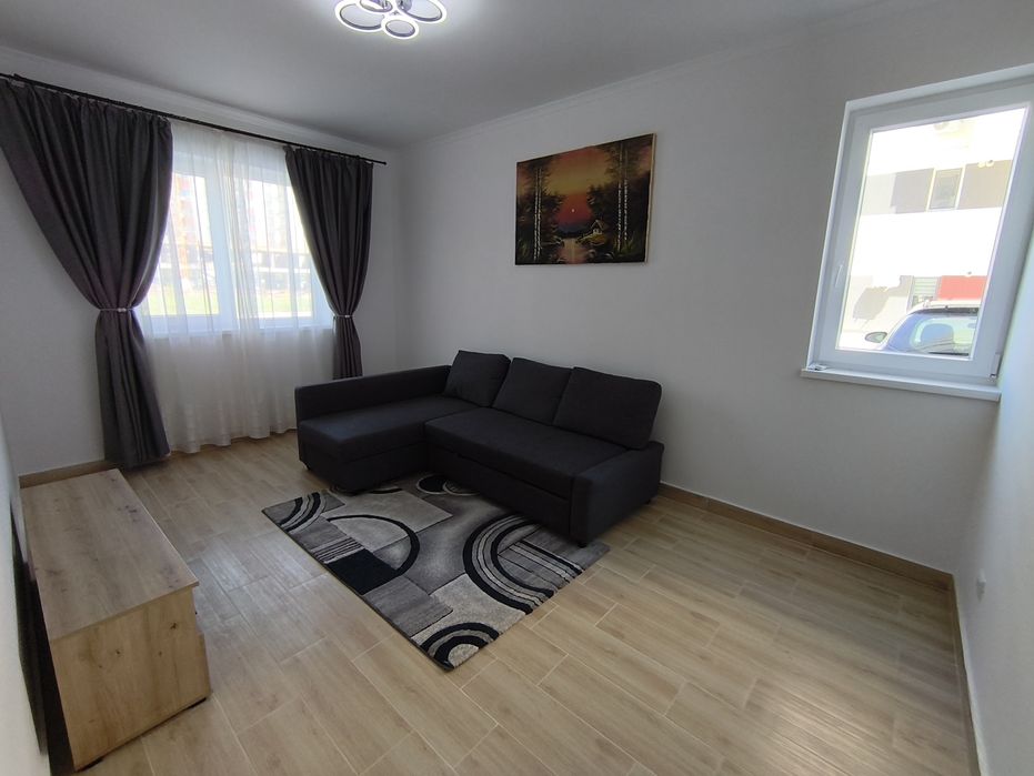 Apartament de 2 camere de închiriat