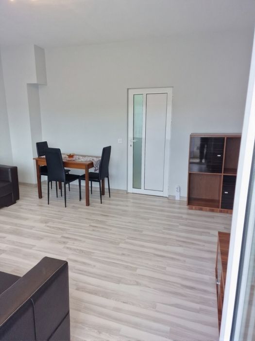 Дава се под наем Тристаен апартамент в Пловдив, Кючук Париж - 100 кв.м за 428.91 € - Снимка #4