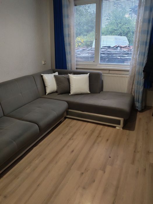 Диван. Не използвн. В перфектно състояние. Без забележка. Нов.