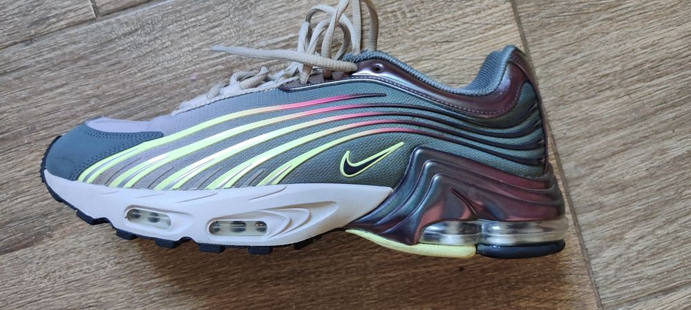 Reconditionari adidași perna