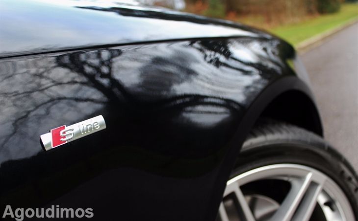 S-Line и Quattro емблема, стикер, бадж, лого за Audi, залепяща се