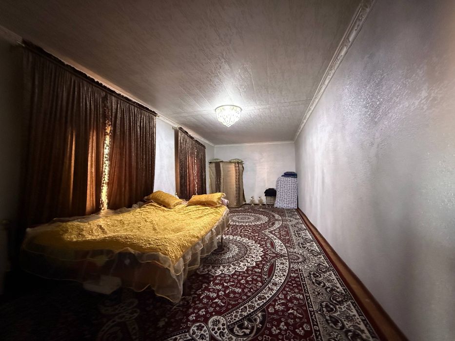 Umumiy maydoni 35 sotiqli  hovli sotiladi