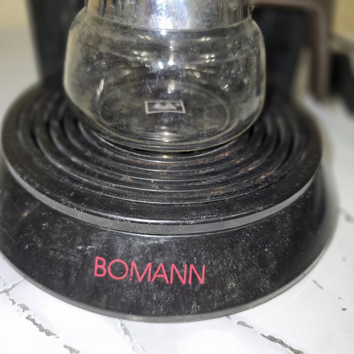 Vând espressor Bomann
Se v