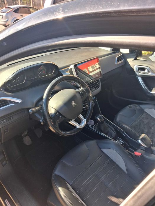 PEUGEOT 2008 2017 — imagine 2