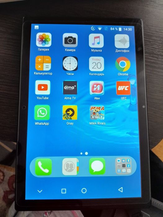 Планшет в очень новом состоянии