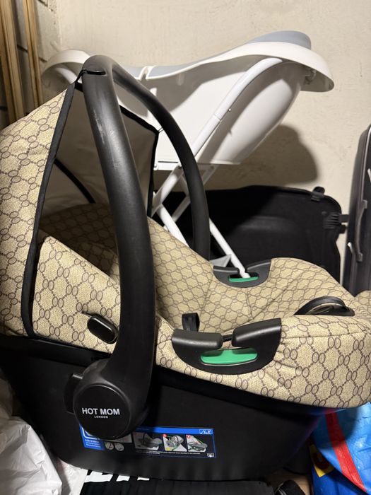 Столче за кола от новородено до годинка