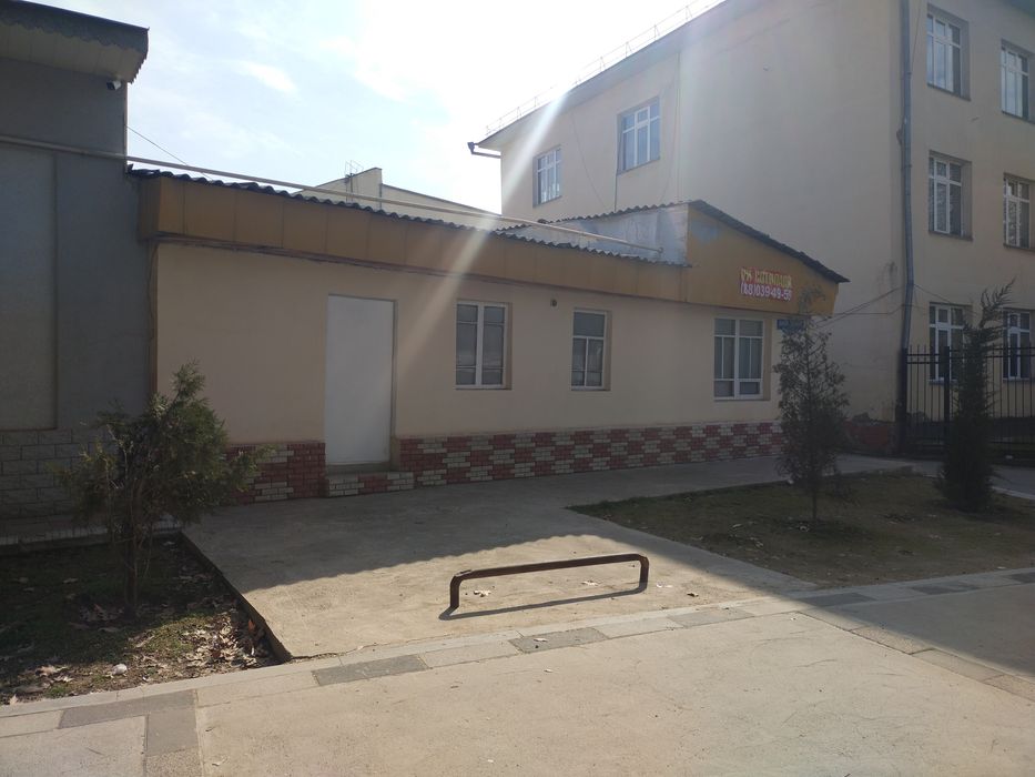 Срочно; Юнусабад Амир Темур шох куча бринчи линия (1 сотих  140000y.e)