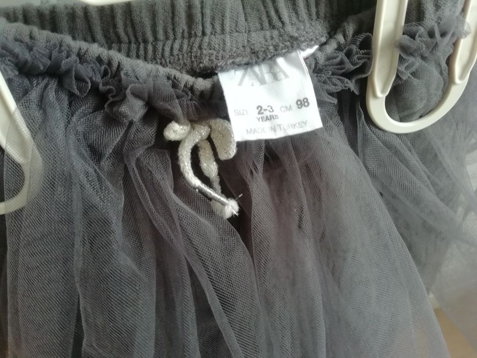 Детска пола с тюл