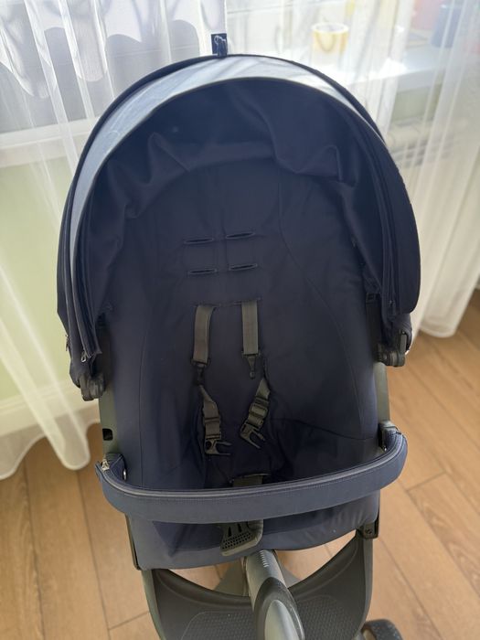 Коляска прогулочная stokke