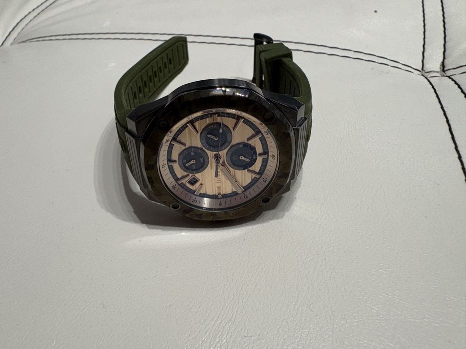Cerruti 1881 Нов