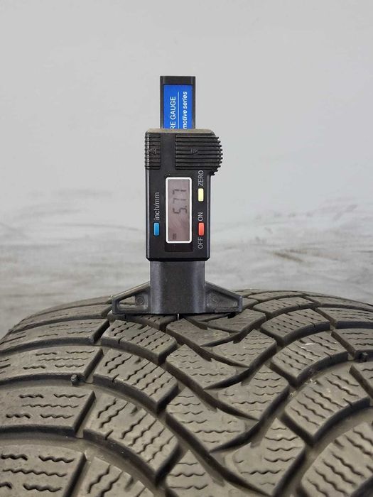 Anvelopa 225/40 R18, iarna, Falken, DOT 2018