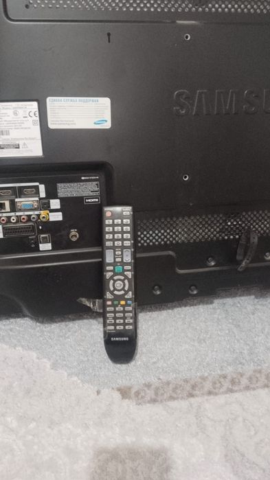 СРОЧНО продам телевизор