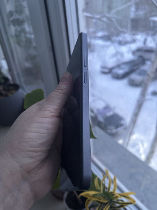 Продам смартфон Realme note 50