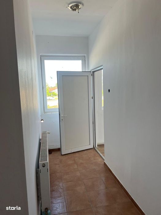 Centru comercial, spațiu comercial de închiriat în Carei, 50-1034mp