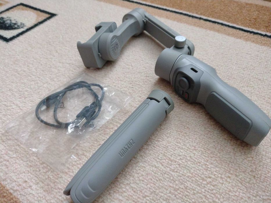 Гимбъл/стабилизатор Zhiyun-Tech SMOOTH-Q3