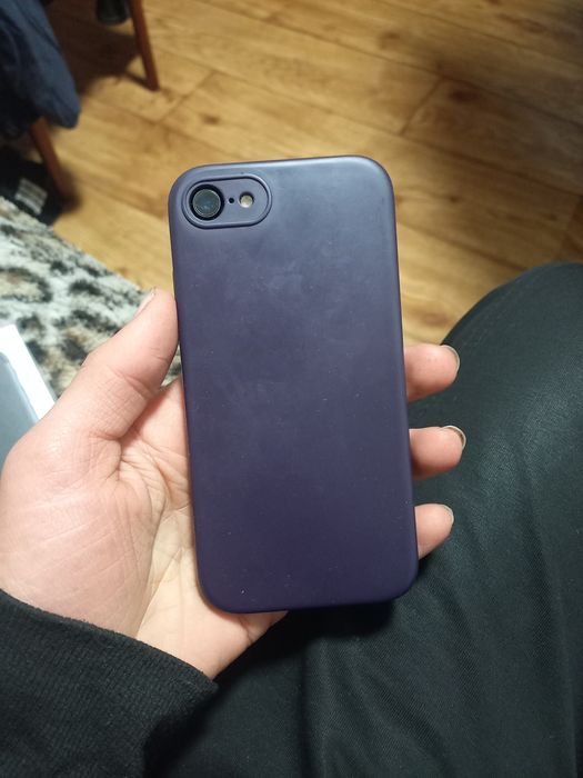 Продаю аифон 7 есть торг