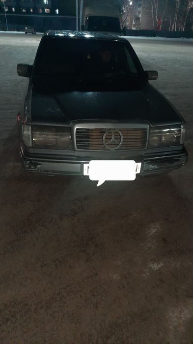 Мерседес бенс 124