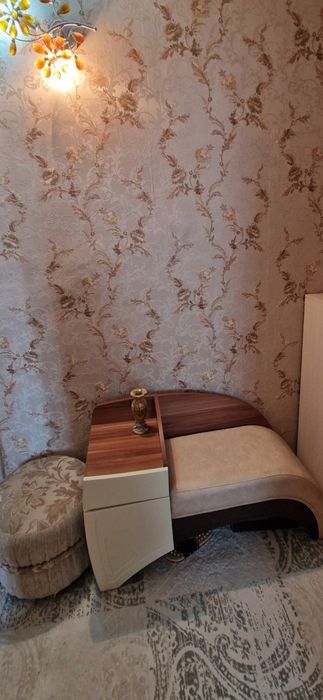 Продам скамеечку для прихожки