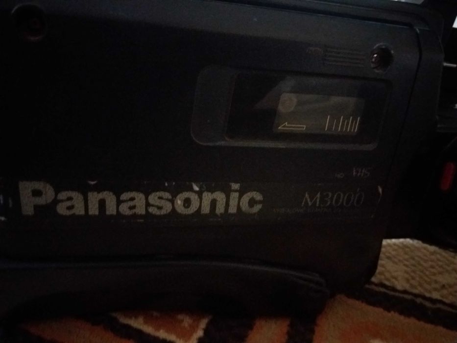 PANASONIC 3000 Video Kamera Satiladi 300мын сом болатын жери