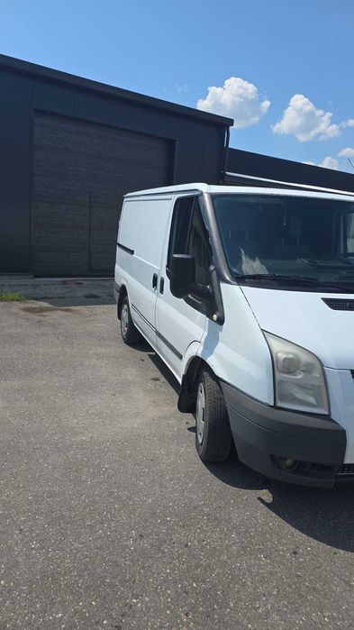 Ford Transit Furgon