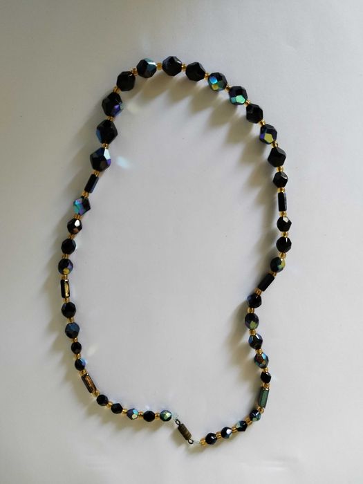 Бижута - колиета, колиета с обеци