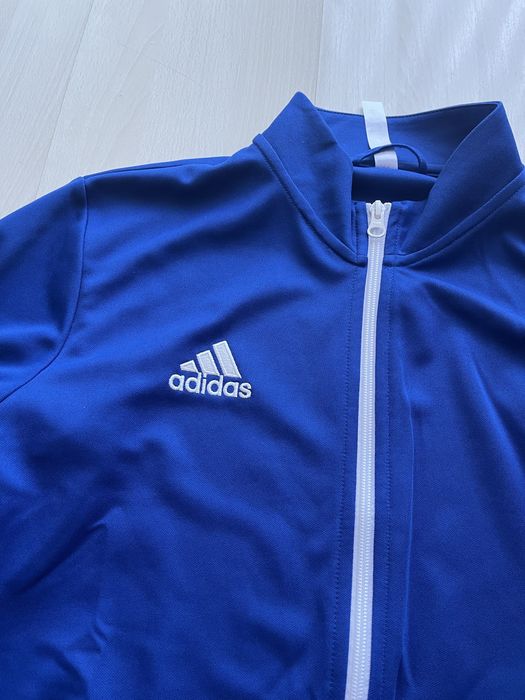Спортен екип adidas