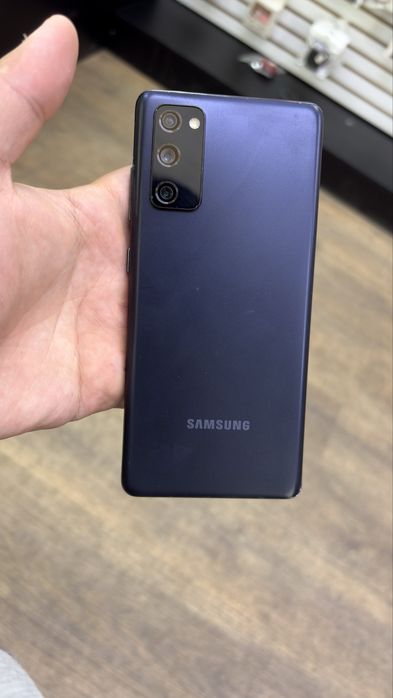 Samsung s20 fe 128 gb