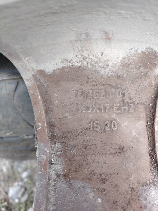 Джанти с гуми от Рено