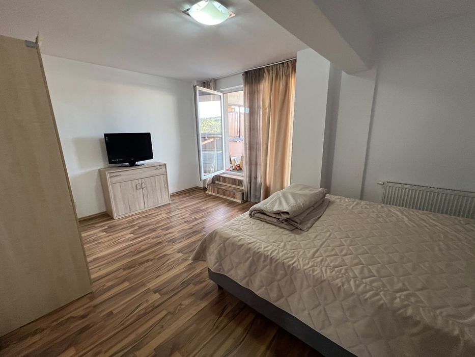 Apartament penthouse de inchiriat