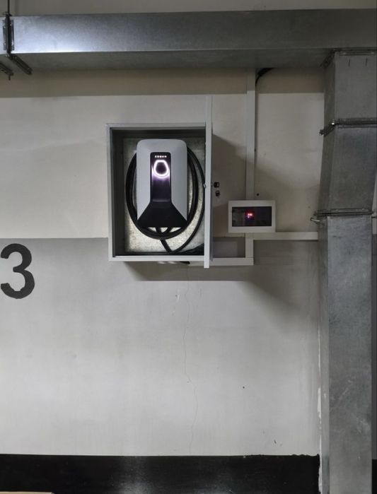 Установка Монтаж Настройка зарядных станций для электромобилей