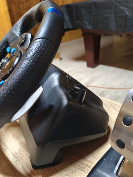 Volan Logitech PS 4/5