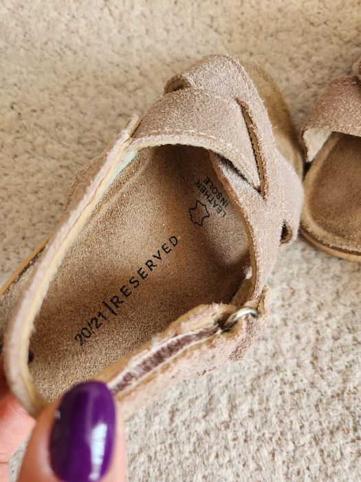 Tenisi și sandale rezerved mărimea 20 21