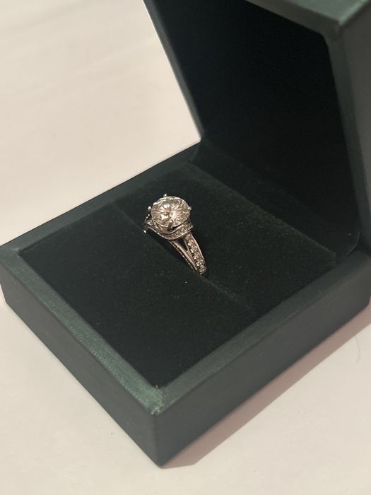 кольцо серебро/бриллиант