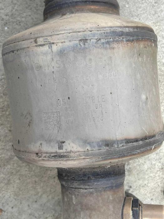 Катализатор с DPF за твърд частици  VW Golf 8 2.0TDI 2022г  1968куб 85