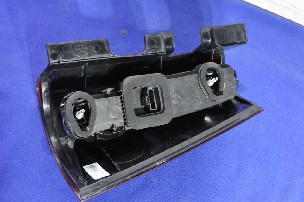 Фонарь LADA Largus 2012-