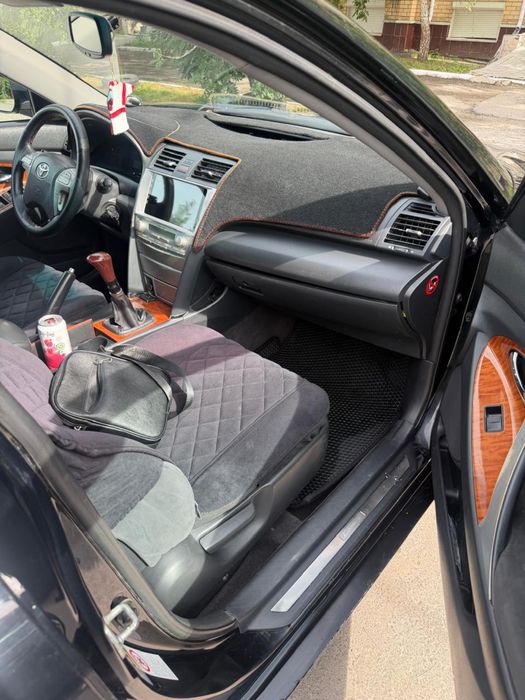 Срочно продается Toyota Camry!