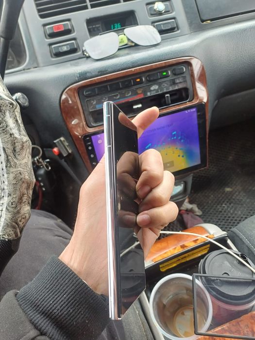 Продам Самсунг S22 Ultra