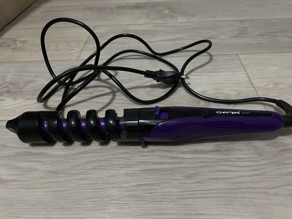 Продам плойку в отличном состоянии!